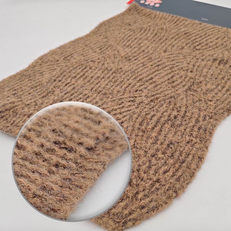 YN2025024 卷毛纱Frizzle Feather Yarn 11NM 100%Nylon+磨毛纱Sanded Yarn 12NM 75rylic 22%Nylon 3%Spandex (2)