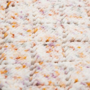 White with Warm Specks Chrysanthemum Yarn | YN2024061